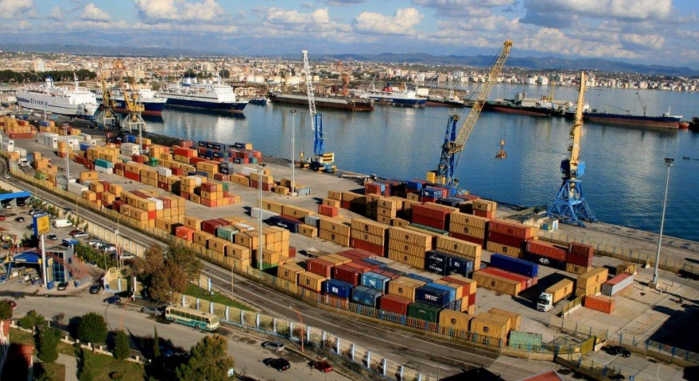 Perkeqesohet deficiti tregtar, rritet me 7.3 per qind ne 2022